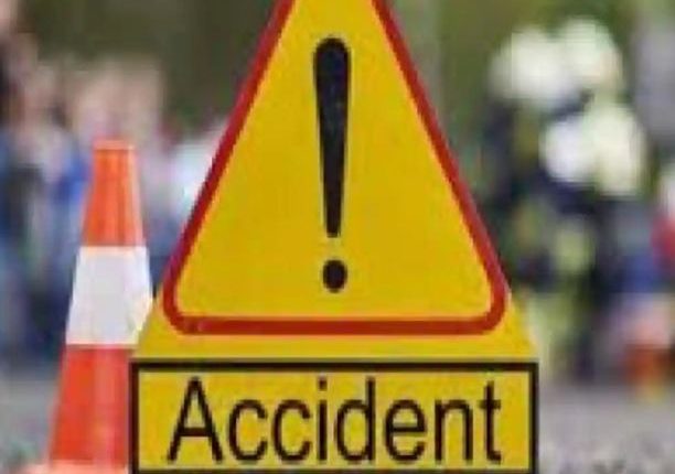  Bus carrying migrant Odia from Surat Accident in Kalinga Ghati one Death